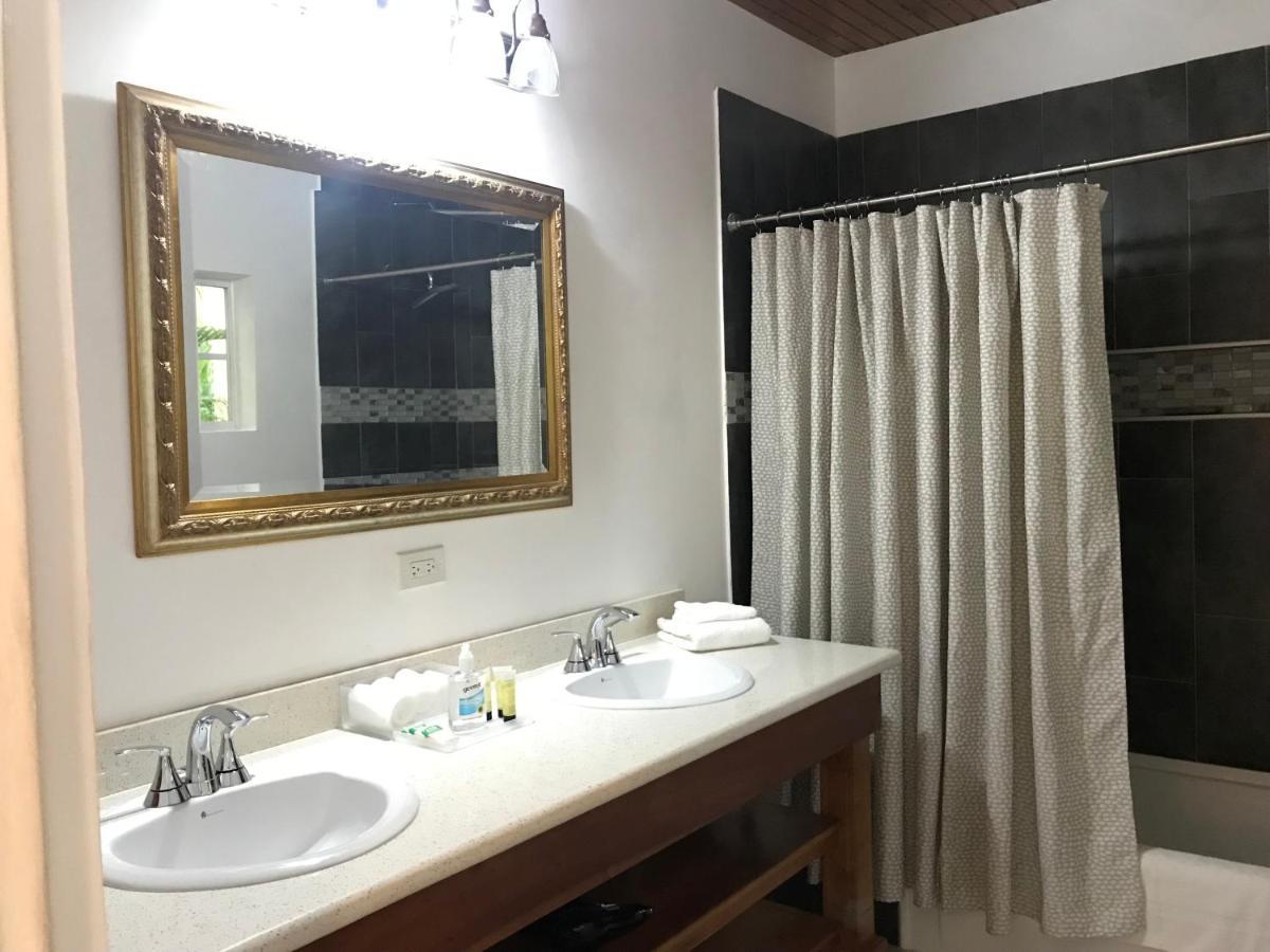 Sommerville Resorts เนกริล ภายนอก รูปภาพ